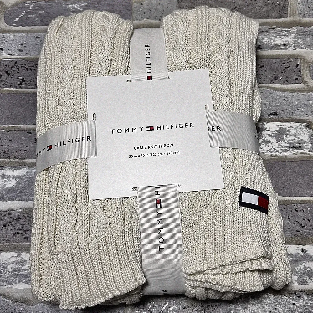 Tommy Hilfiger Cable Knit Throw Blanket Off White 50”x70” New