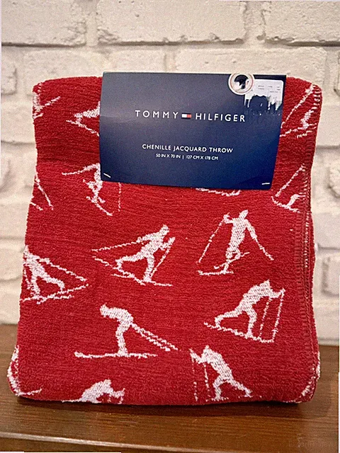 Tommy Hilfiger Chenille Jacquard Throw Red Skiing 50 X 70