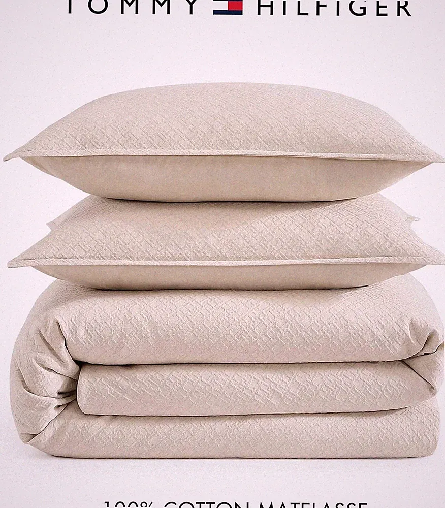 Tommy Hilfiger - Comforter Set, Luxuriously Soft Cotton Matelassé Bedding Queen