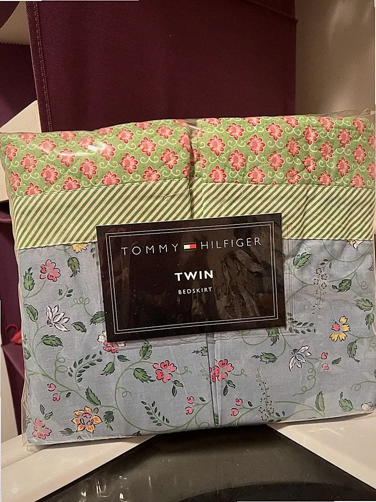 Tommy Hilfiger Emma Twin Bed Skirt Blue Green Floral New * Read Description*