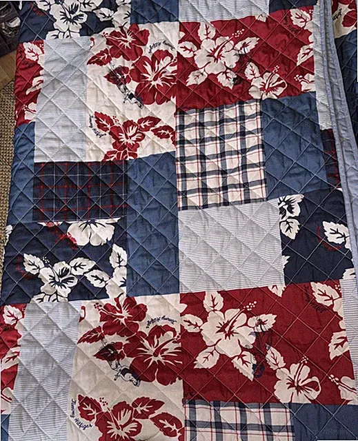 Tommy Hilfiger Hawian Flowers-King Quilt W/ Shams Comforter-Bedspread