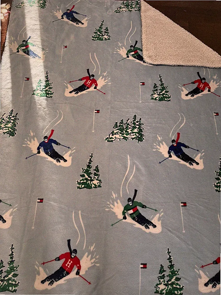 Tommy Hilfiger SNOW SKI Lodge Cabin Blue Fleece & Sherpa Throw Blanket Plush