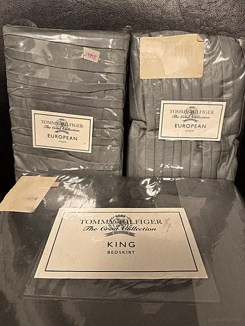 Tommy Hilfiger The Great Collection Pelham Grayish Green Bedskirt & 2 Shams Set