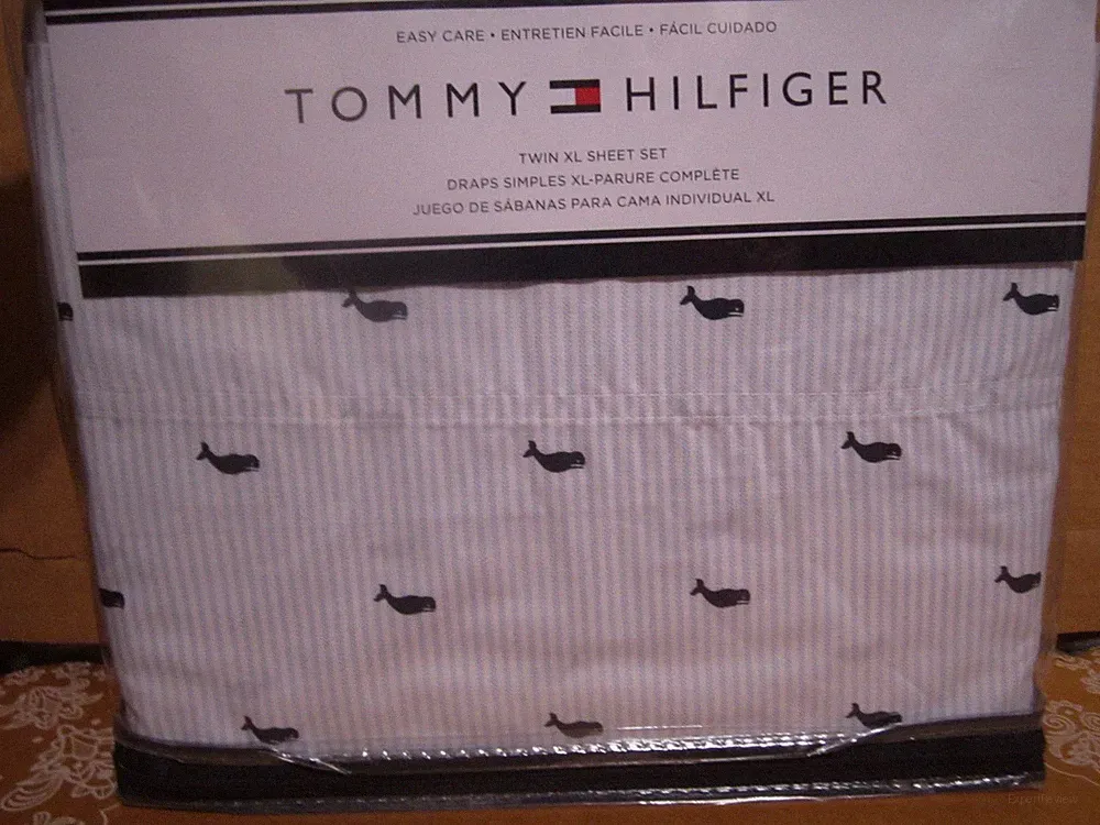 TOMMY HILFIGER Twin XL Sheet Set Blue Stripe Whale Print NIP 3 PIECES